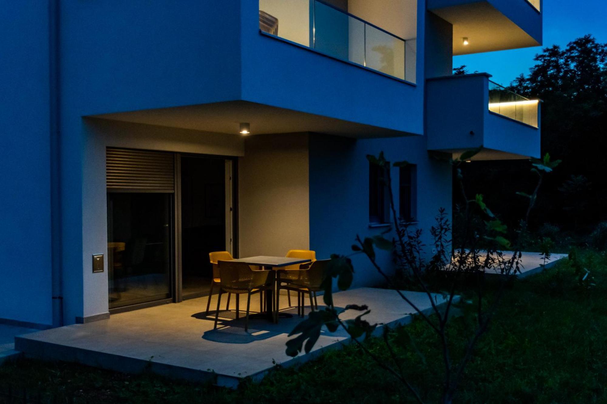Baden Resort Basanija, Umag-With Sea View, Parking And 300M From The Beach Bašanija Exterior foto