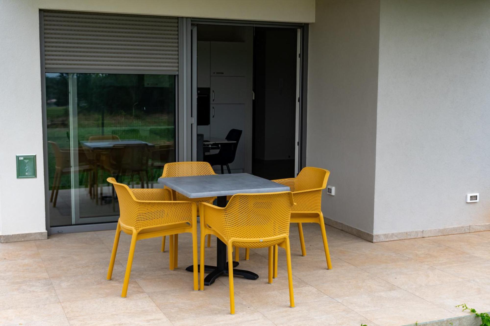 Baden Resort Basanija, Umag-With Sea View, Parking And 300M From The Beach Bašanija Exterior foto