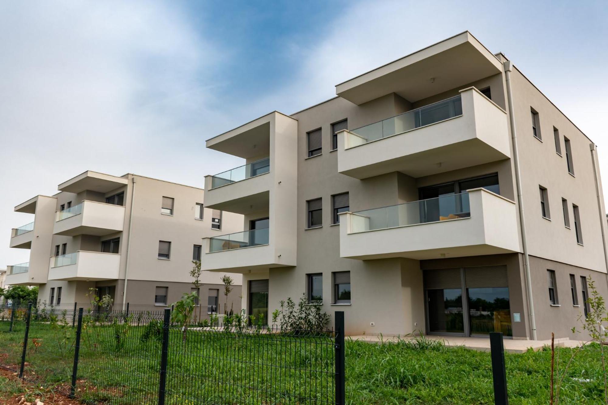 Baden Resort Basanija, Umag-With Sea View, Parking And 300M From The Beach Bašanija Exterior foto
