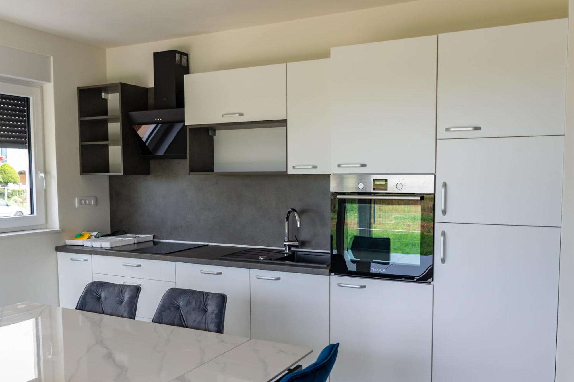 Baden Resort Basanija, Umag-With Sea View, Parking And 300M From The Beach Bašanija Exterior foto