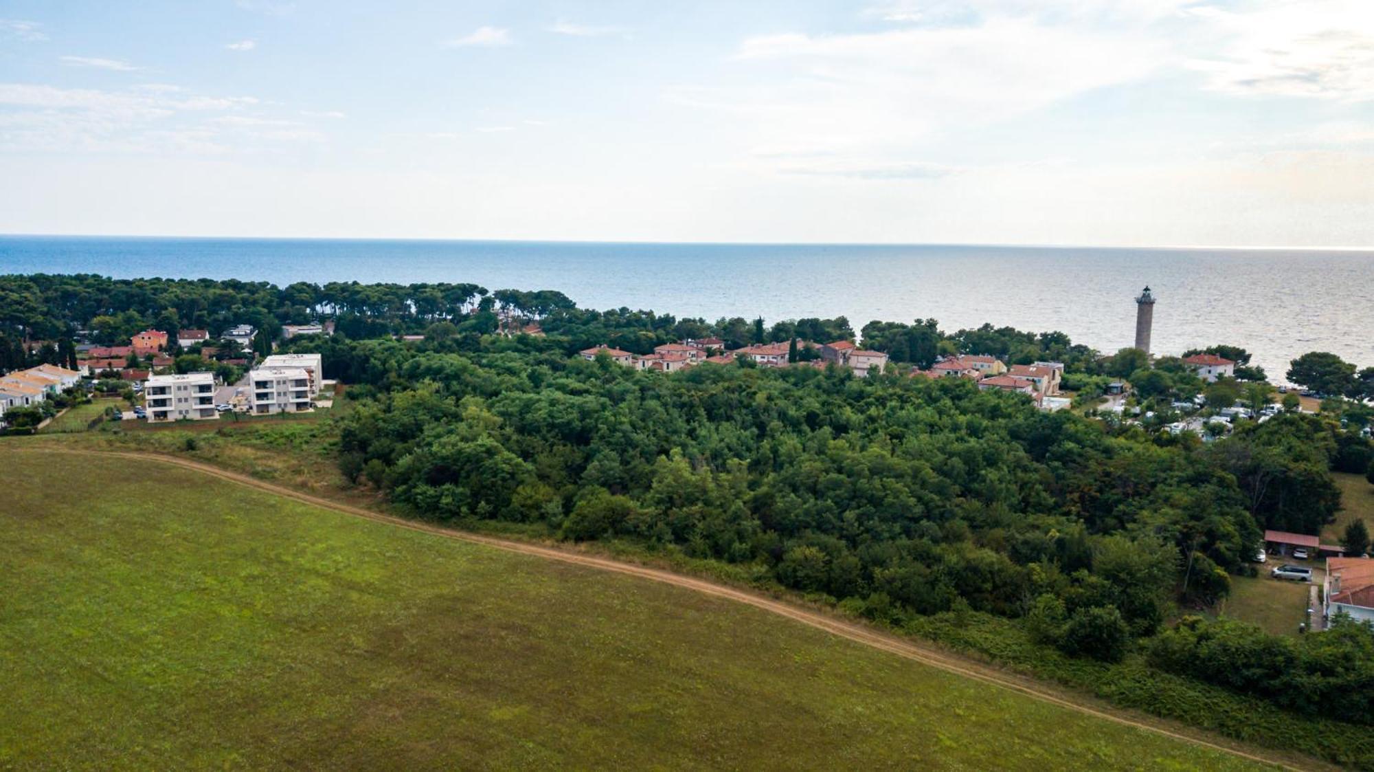 Baden Resort Basanija, Umag-With Sea View, Parking And 300M From The Beach Bašanija Exterior foto