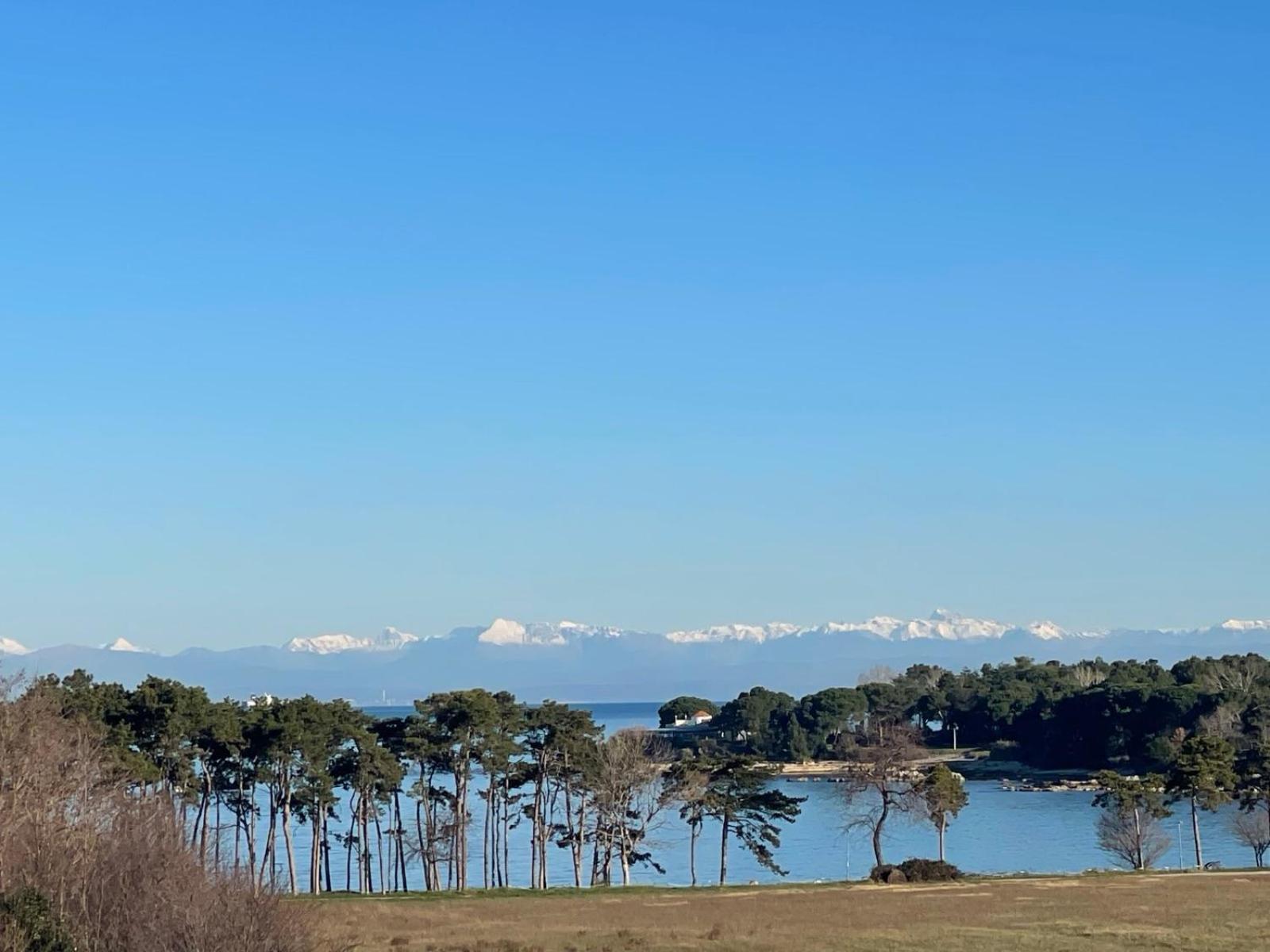 Baden Resort Basanija, Umag-With Sea View, Parking And 300M From The Beach Bašanija Exterior foto